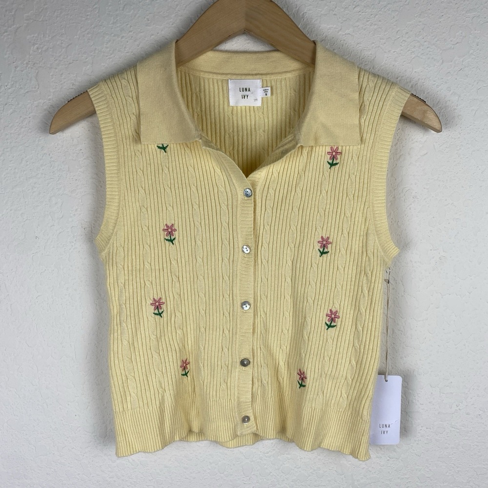 Anthropologie Luna & Ivy Size M Knit Tank Top Cottagecore Floral Boho Button Up